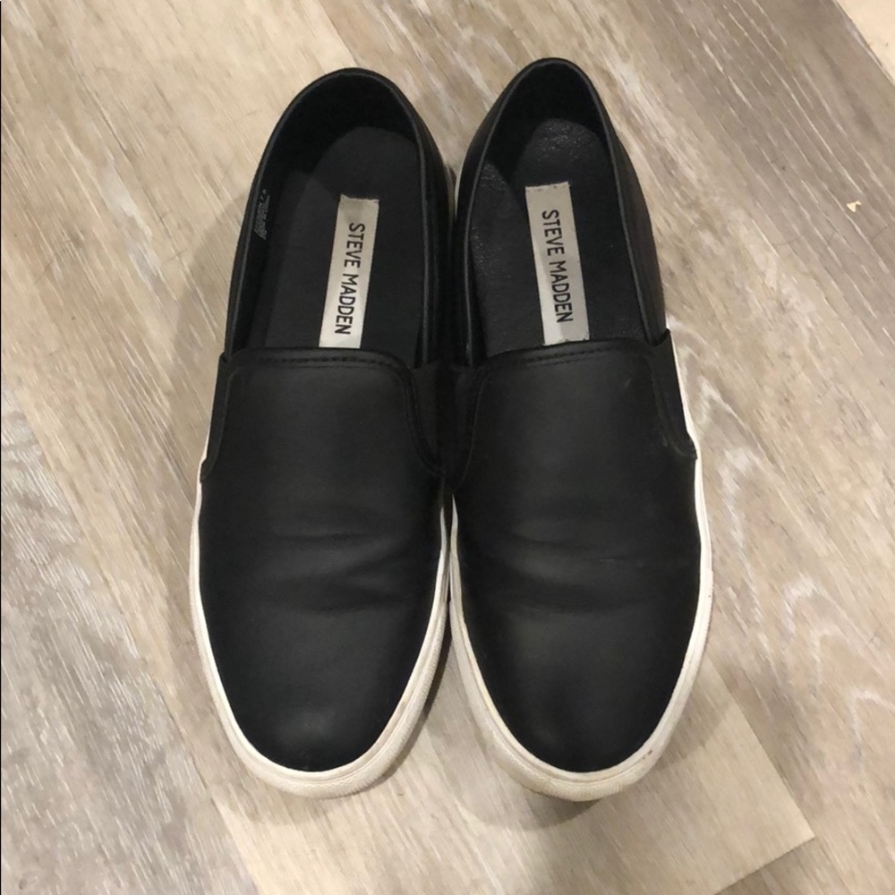 Steve Madden black shoes